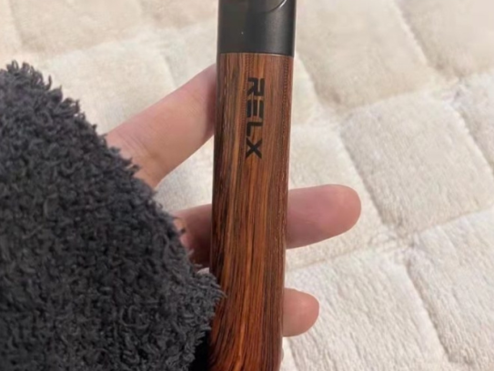 冰爽黑加仑，悦刻阿尔法夏日味觉盛宴！